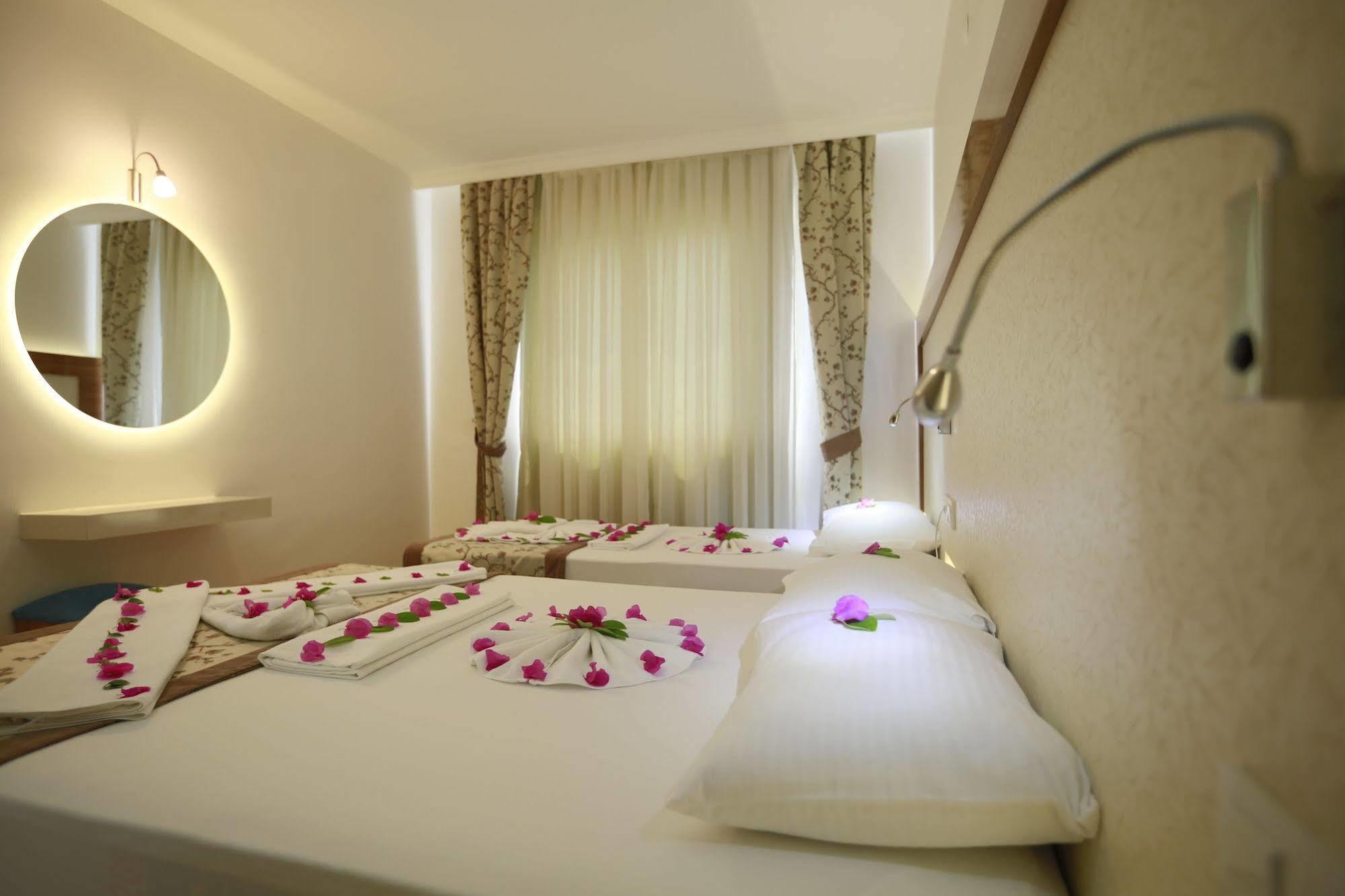 Almera Park Apart Hotel Алания Экстерьер фото